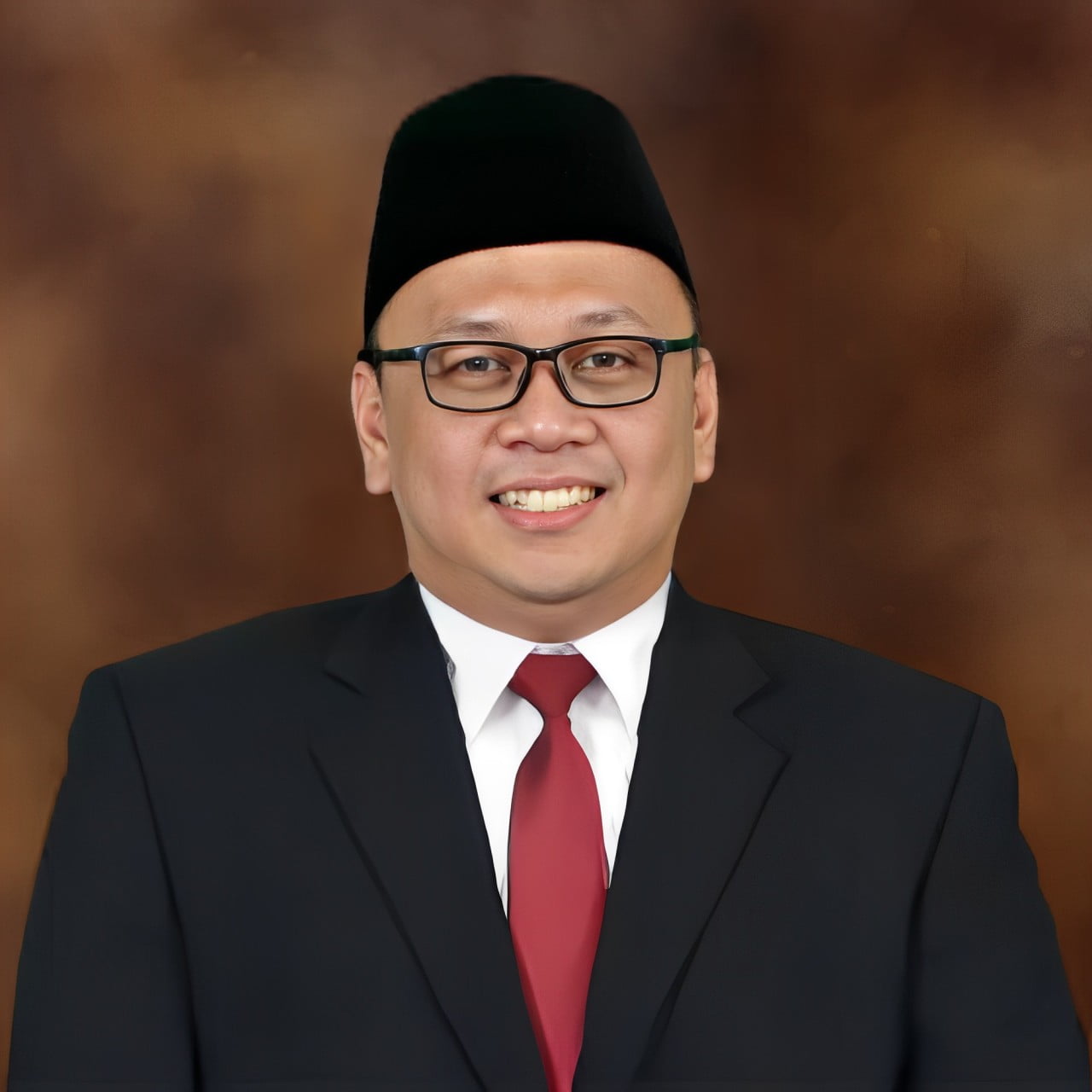 Prof. Dr. Irfan Syauqi Beik, S.P., M.Sc.Ec